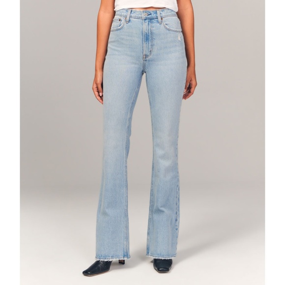 Abercrombie & Fitch Denim - Abercrombie & Fitch The Vintage Flare High Rise - light wash sz 8/29L - current
